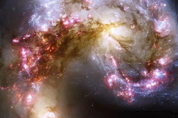 宇宙和黑洞谁更大，宇宙面积远远大于黑洞